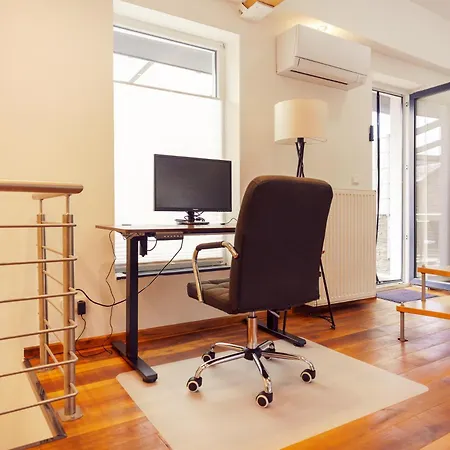 Modernes Haus Mit Dachterrasse Und Klimaanlage 아파트 에르켈렌츠